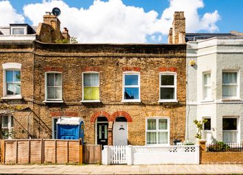 Thumbnail Terraced house to rent in Ferndale Road, London