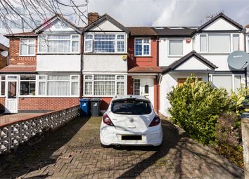 3 Bedrooms Terraced house for sale in Jubilee Road, Perivale, Greenford, Greater London UB6