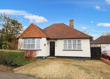 Thumbnail Bungalow for sale in The Dale, Letchworth Garden City