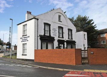 Thumbnail Commercial property for sale in Lower York Street, Wakefield