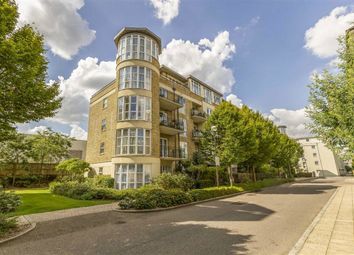 Thumbnail 1 bed flat to rent in Melliss Avenue, Kew, Richmond