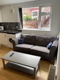 Thumbnail 1 bed flat to rent in Beverley Road, Hull