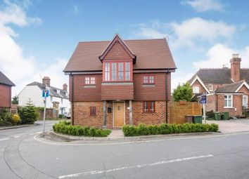 2 Bedrooms Semi-detached house for sale in Post Office Road, Hawkhurst, Kent, . TN18