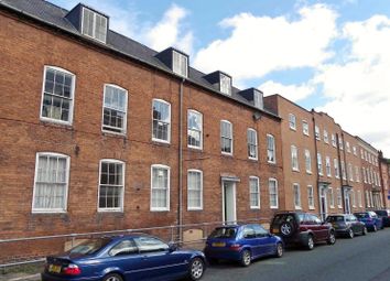 Thumbnail 2 bed flat to rent in Bath Road, Worcester