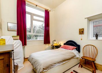 Thumbnail 1 bedroom flat for sale in Howden Road, South Norwood
