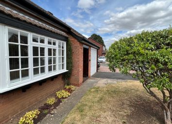 Thumbnail 3 bed bungalow to rent in Lysander Close, Wellesbourne