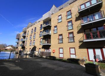 Thumbnail 2 bed flat for sale in Kings Mill Way, Denham