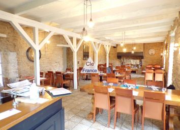 Thumbnail Restaurant/cafe for sale in Quimperle, Bretagne, 29300, France