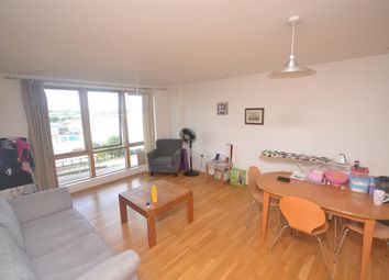 Thumbnail Flat to rent in Chatham Place, Reading, Berkshire