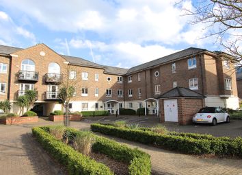 1 Bedrooms Flat to rent in May Bate Avenue, Kingston Upon Thames KT2