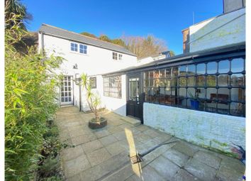 Thumbnail Cottage for sale in High Street, Ventnor