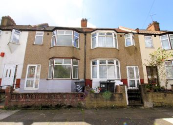 Thumbnail Terraced house to rent in The Avenue, London