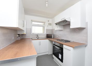 Thumbnail 1 bed flat to rent in South Lynn Crescent, Bracknell