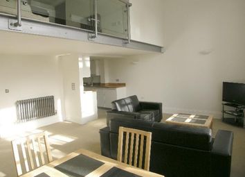 Thumbnail 1 bed flat to rent in Battersea Park Road, London