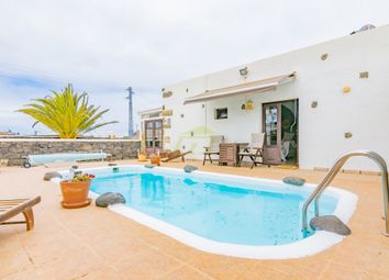 Thumbnail 4 bed villa for sale in Tinajo, Lanzarote, Spain