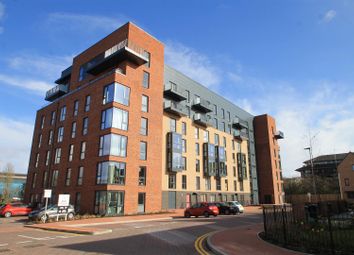 Thumbnail Flat to rent in Schooner Wharf, Cardiff Bay, Cardiff