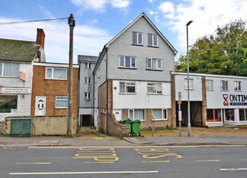 Thumbnail Flat to rent in Risborough Lane, Folkestone
