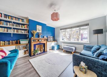 Thumbnail Flat for sale in Byron Road, London