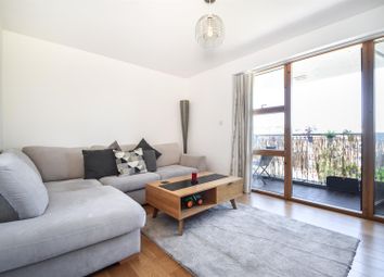 Thumbnail Flat to rent in Albion Road, London