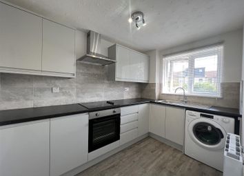 Thumbnail Flat to rent in Luther King Close, London