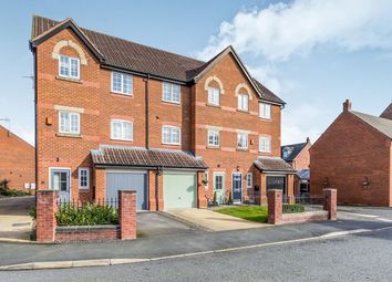 4 Bedroom Terraced house for rent