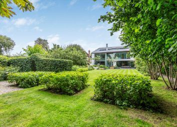 Thumbnail Detached house for sale in Roedean Crescent, London