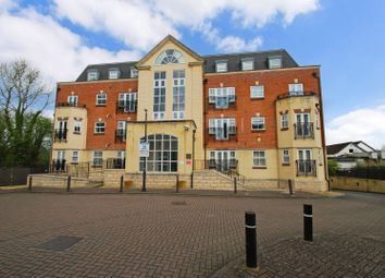 Thumbnail 2 bedroom flat for sale in Post Office Lane, Beaconsfield