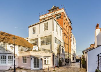 5 bed flat for sale in Lamb Brewery Studios, Chiswick W4
