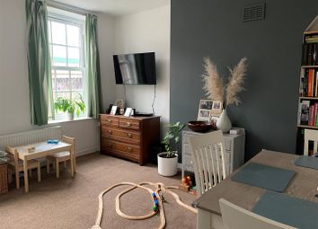 Thumbnail Flat to rent in Wenham House, Ascalon Street, London