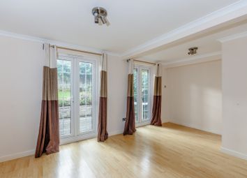 4 Bedrooms Terraced house for sale in Paul Gardens, Croydon CR0