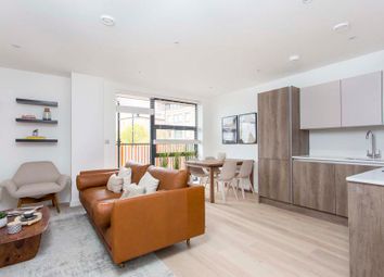 2 Bedrooms Flat for sale in Fairfield Road, London E3