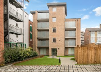 Thumbnail Flat to rent in Bensham Lane, Croydon