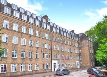 Thumbnail 3 bedroom flat to rent in Waverley Grove, London