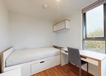 Thumbnail Room to rent in Mile End Road, London