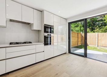 Thumbnail Property for sale in Hardel Rise, London