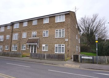 Thumbnail Flat to rent in Sopwith Avenue, Chessington, Surrey.