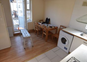 2 Bedrooms Flat to rent in Studley Road, London E7