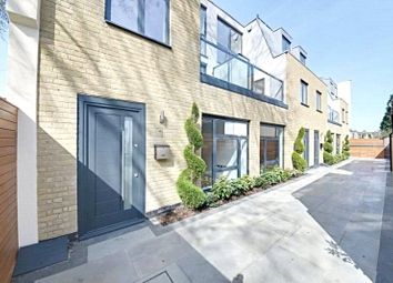 3 Bedrooms Terraced house for sale in Omega Terrace, London N22