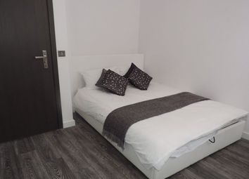 Thumbnail Room to rent in Rm 2, Flat 3, Priestgate Peterborough