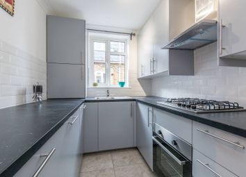 Thumbnail Flat to rent in Culverden Road, Bedford Hill, London