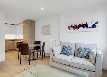1 Bedrooms Flat for sale in Cleveley Court, Ashton Reach, London SE16