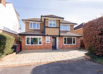 Thumbnail Detached house for sale in Middlegreen Road, Langley
