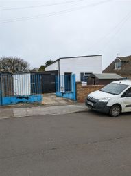 Thumbnail Commercial property to let in Sheepcot Drive, Watford