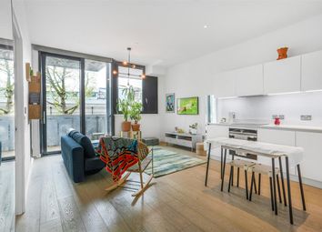 Thumbnail Flat for sale in Hill House, 17 Highgate Hill, London