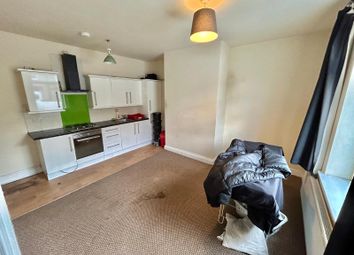Thumbnail Property to rent in Thorncliffe Street, Lindley, Huddersfield