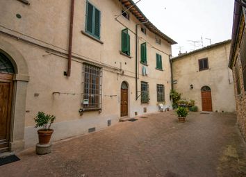 Thumbnail Apartment for sale in Via Degli Ortacci, Volterra, Pisa, Tuscany, Italy