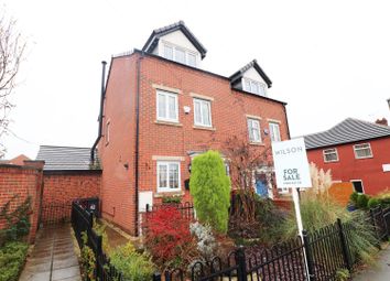 3 Bedrooms Semi-detached house for sale in Carr Vale Road, Bolsover, Chesterfield S44