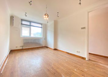 Thumbnail 3 bed flat to rent in Campbell Road, London