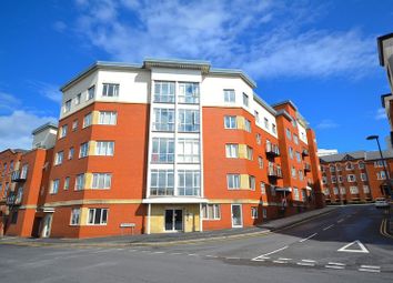 Thumbnail 3 bedroom flat to rent in Qube 2, Townsend Way, City Centre, Birmingham