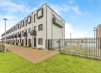 Thumbnail Town house for sale in Redbridge Quay, Birkenhead